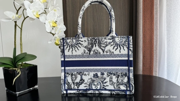OldCobbler Bags DIRO SMALL TOTE-26.5*21*14CM BOOK 0819